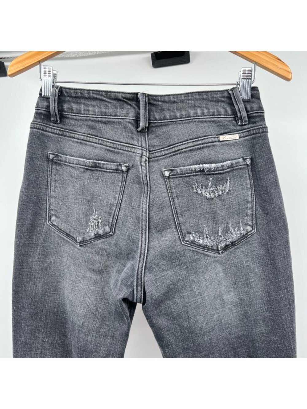 KanCan Womens Gray Straight Leg Jeans Distressed High Rise Size 7/27 - Picture 4 of 8